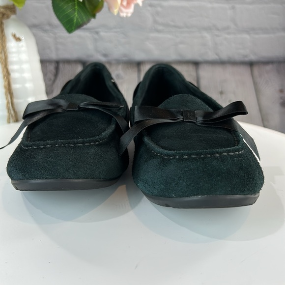 VIONIC ALICE Black Suede Silver Hardware Slip On Flats Moccasin Slipper Loafers - Picture 6 of 17